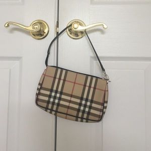 BURBERRY Nova Check small purse